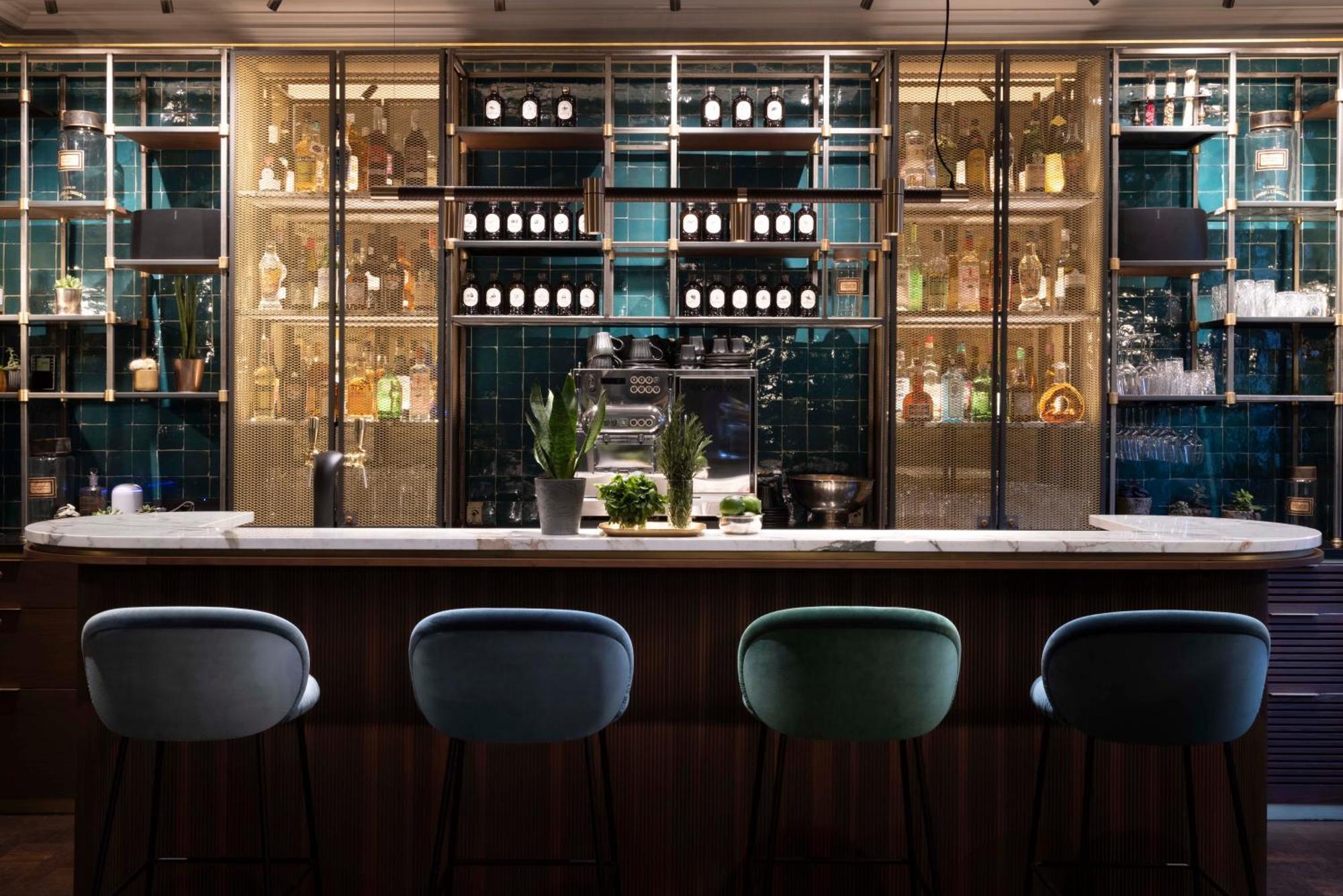 Victoria Palace Hotel