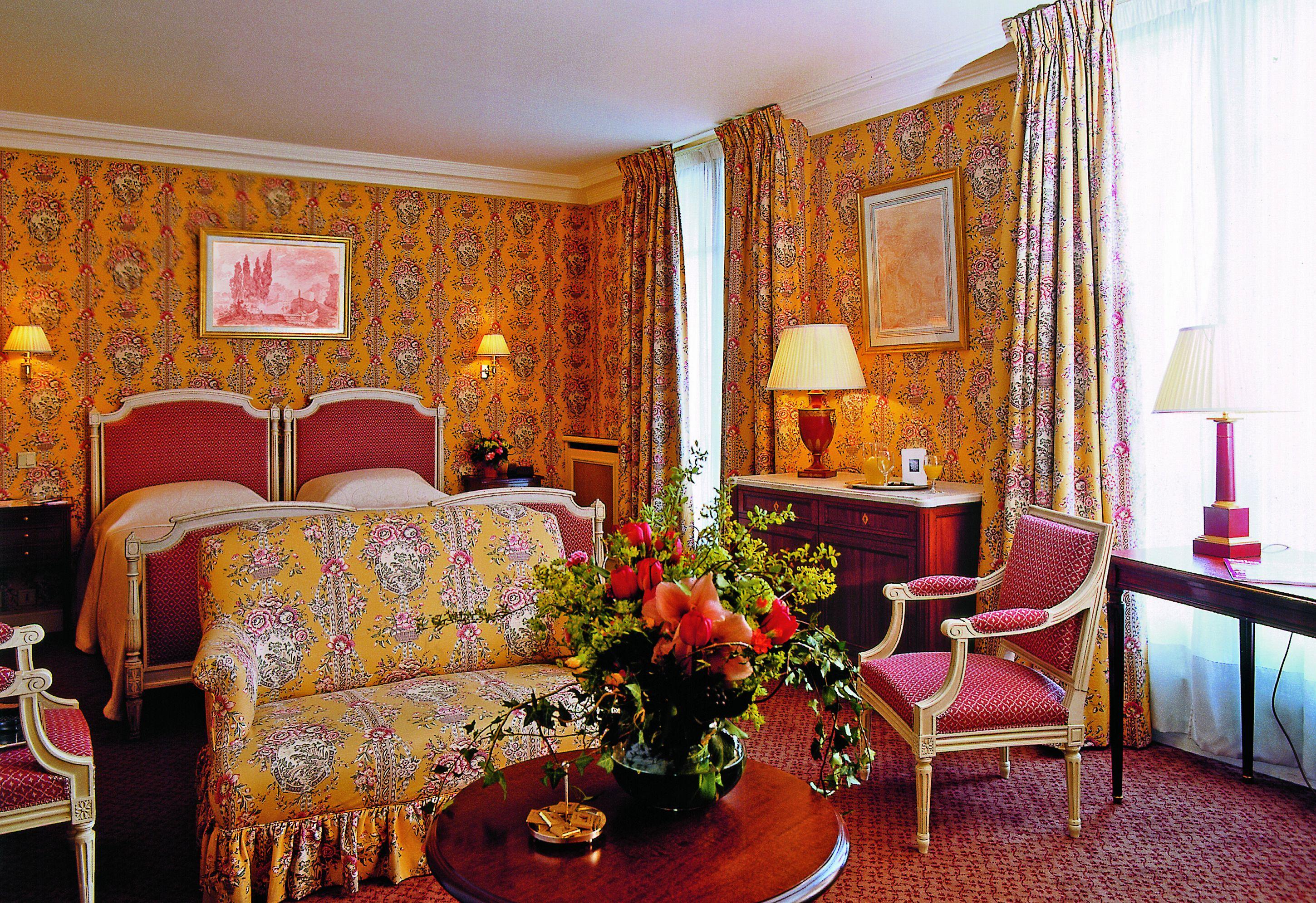 Victoria Palace Hotel 4*