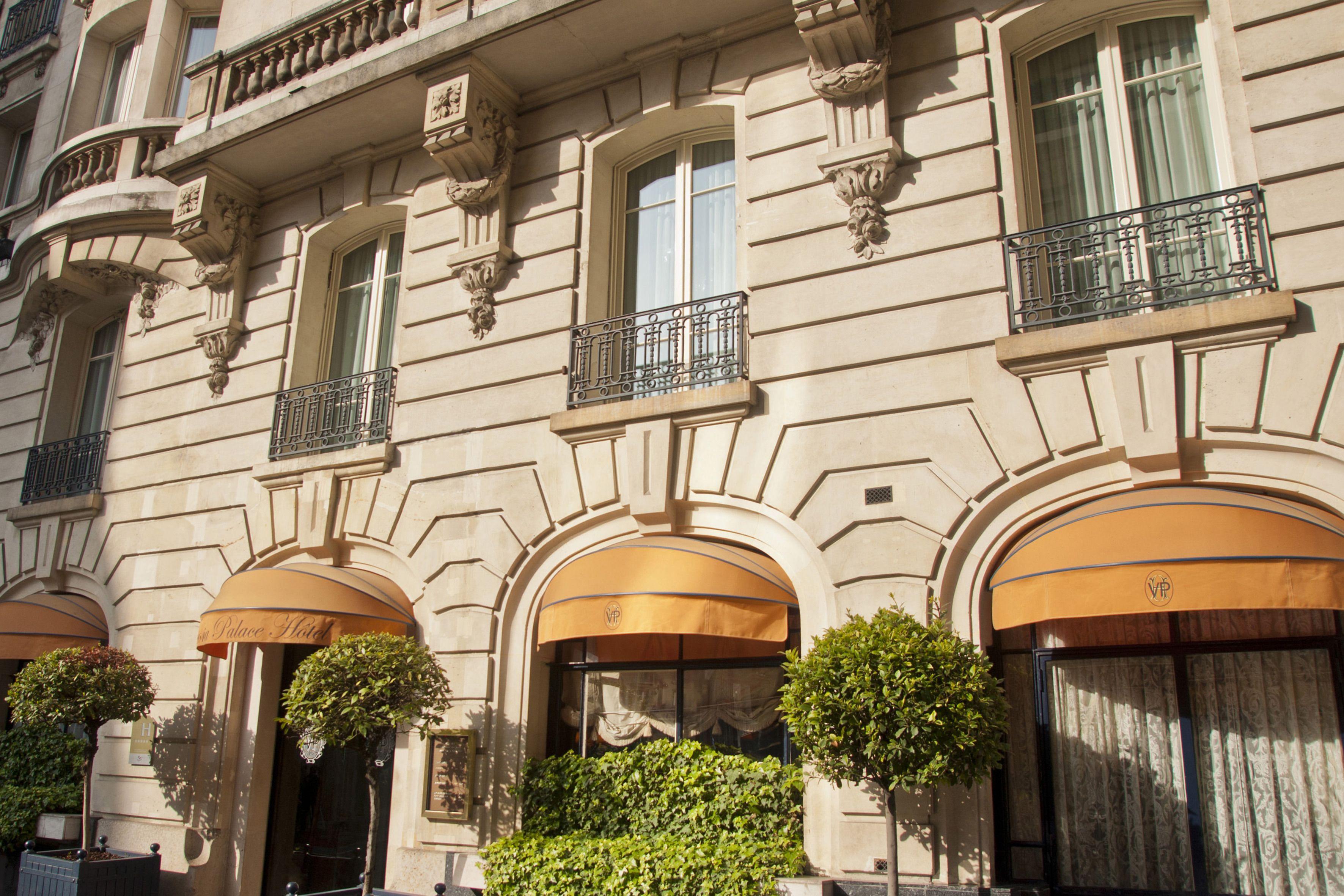 Victoria Palace Hotel