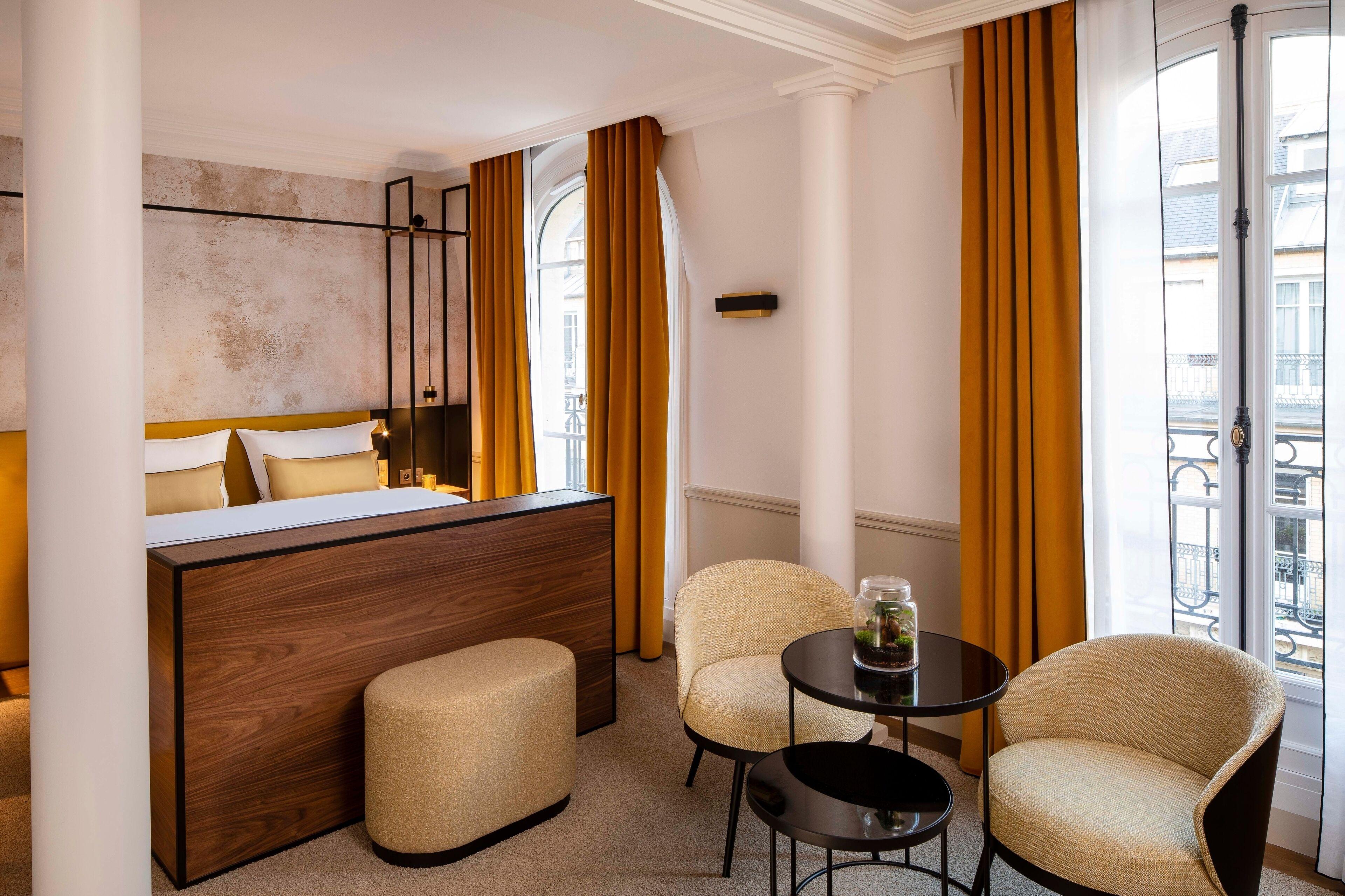 Victoria Palace Hotel 4*